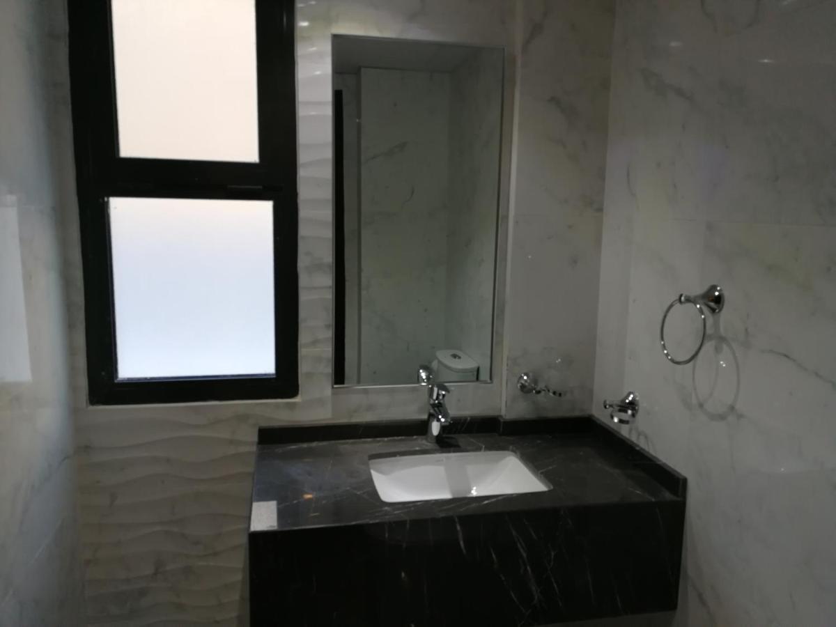 Infinity Juffair Suites Manama Eksteriør bilde