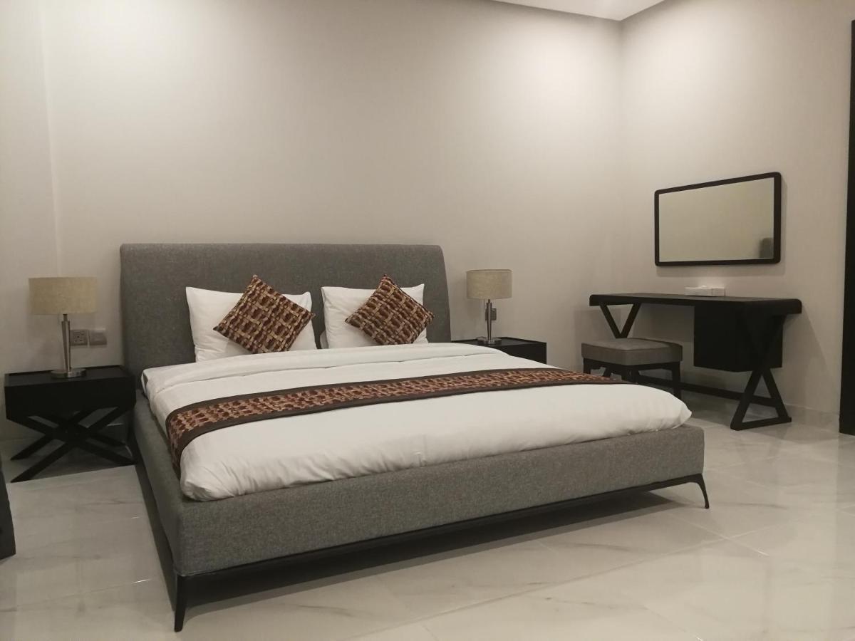 Infinity Juffair Suites Manama Eksteriør bilde