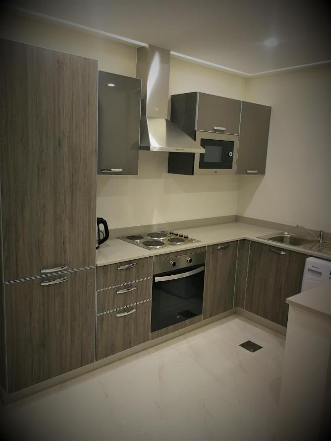 Infinity Juffair Suites Manama Eksteriør bilde